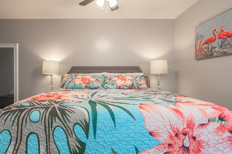 Living room of Tropical Tides at Sundial Suites Panama City Beach