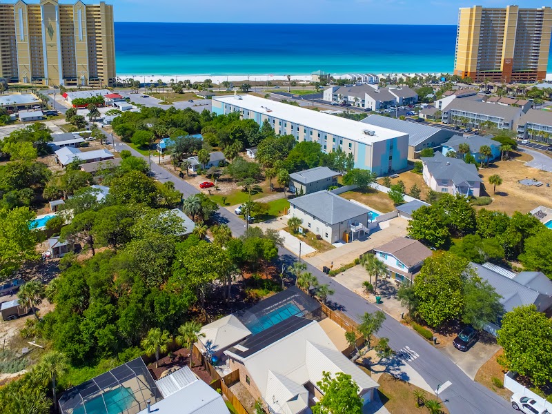 Sundial Suites and the Gulf of Mexico — aerial photo of Panama City Beach