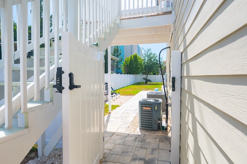Parking and ground-floor access at Sundial Suites Panama City Beach