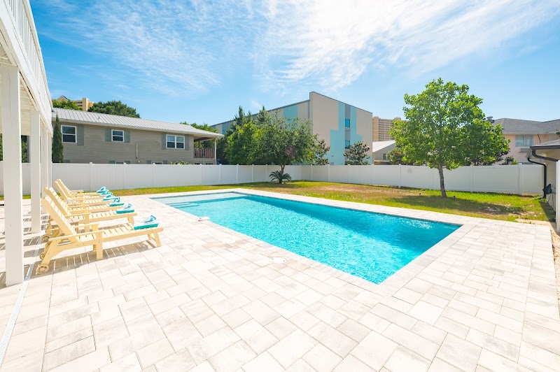 Exterior of Sundial Suites at 318 Sundial Street Panama City Beach