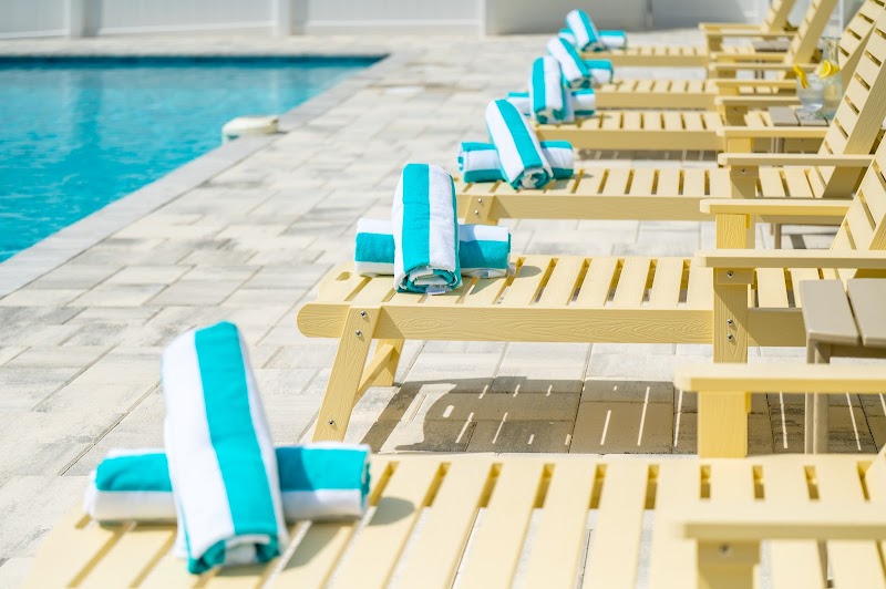 Outdoor common area at Sundial Suites Panama City Beach Florida