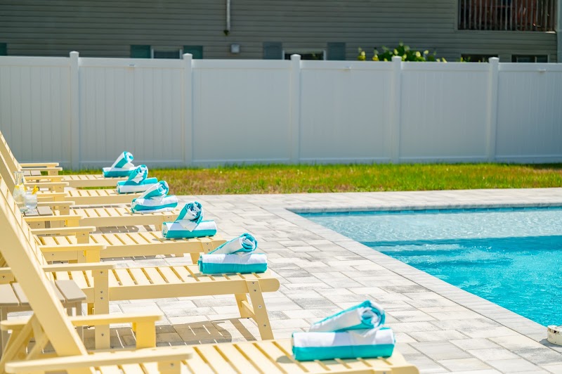 Front entrance of Sundial Suites — boutique vacation rental in Panama City Beach